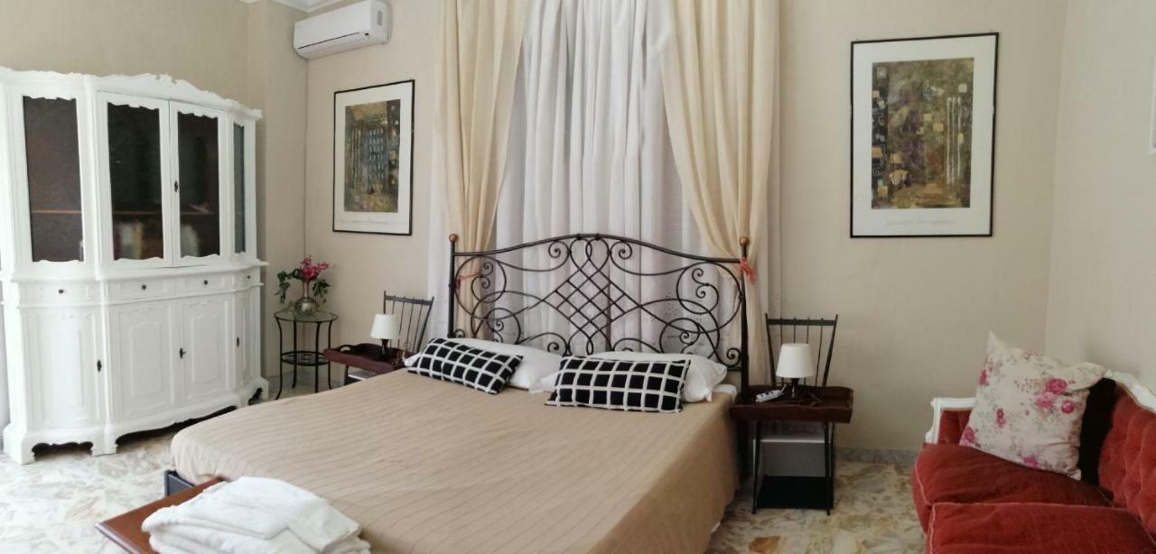 Апартаменти Residenza Carlo Di Borbone Казерта Екстер'єр фото